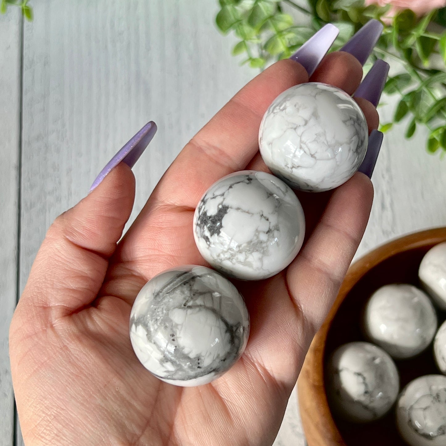 Howlite Spheres